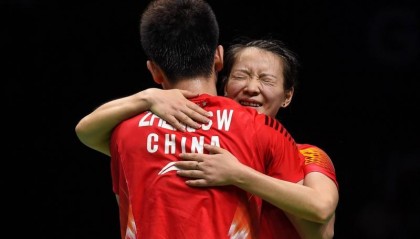 开云体育登录-中国队轻取日本队，郑思维刷新纪录